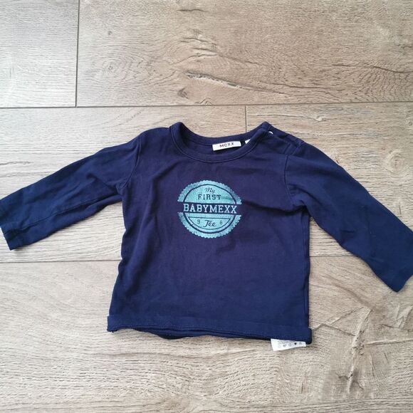 3/$10 Mexx Long sleeve t-shirt size 6-9 m - Picture 1 of 5